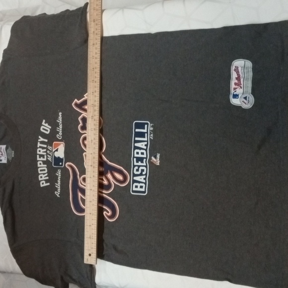 Detroit Tigers Tee Shirt Men's Medium - Picture 3 of 8